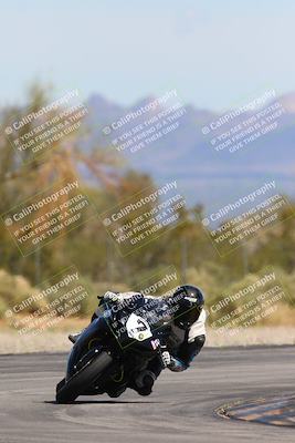 media/Mar-17-2024-CVMA (Sun) [[2dda336935]]/Race 8 Formula Ultra Lightweight Shootout/